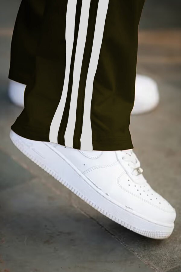3SideStripe-TrackPant-1
