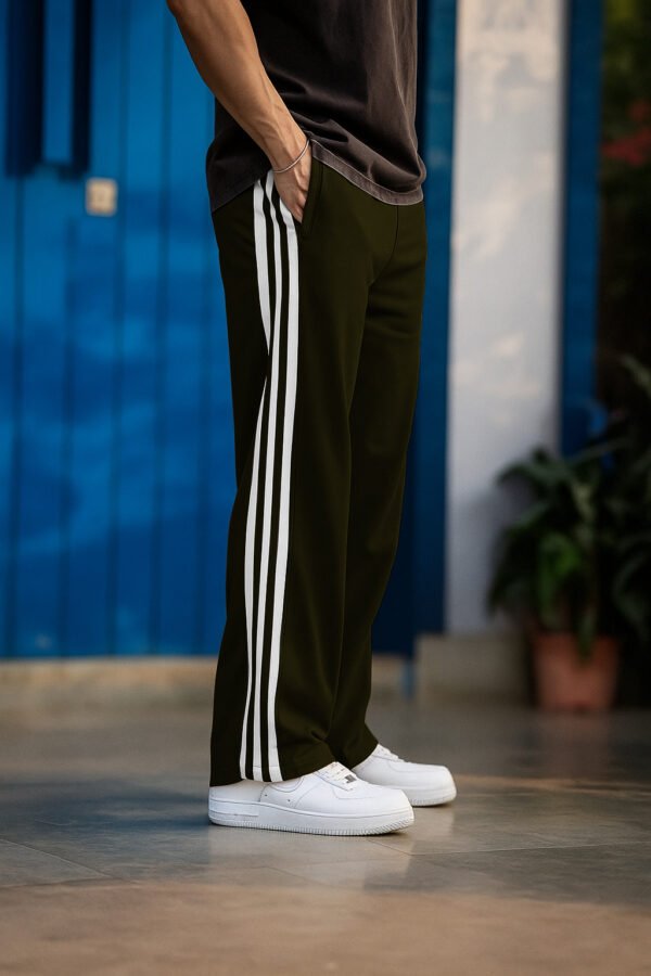 3SideStripe-TrackPant-1